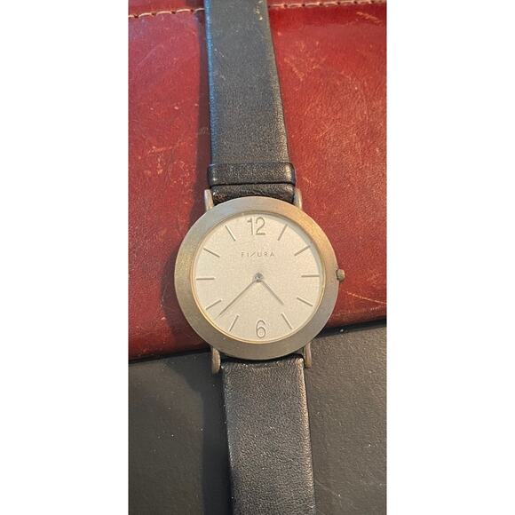 RARE VTG Brushed Metal Tone 37mm Fisura Watch, Black deBeer Europa Band